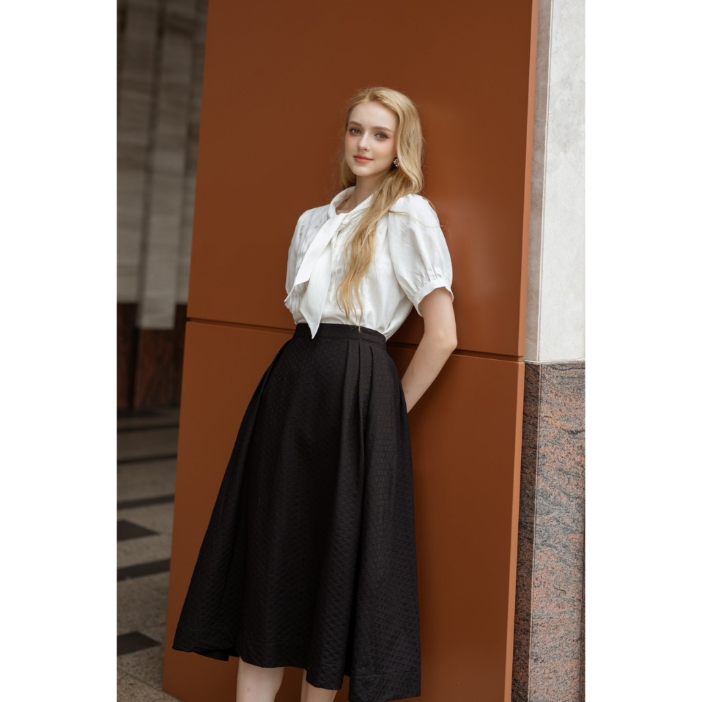 Larissa shirt + Gwen shirt