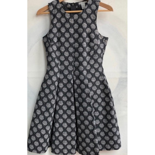 Thanh lý đầm hm sz s eo 67 quay đầu