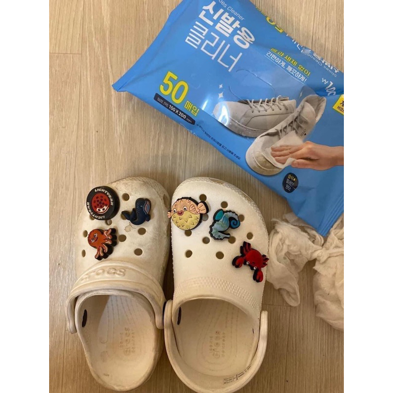 KHĂN GIẤY LAU GIÀY HÀN QUỐC