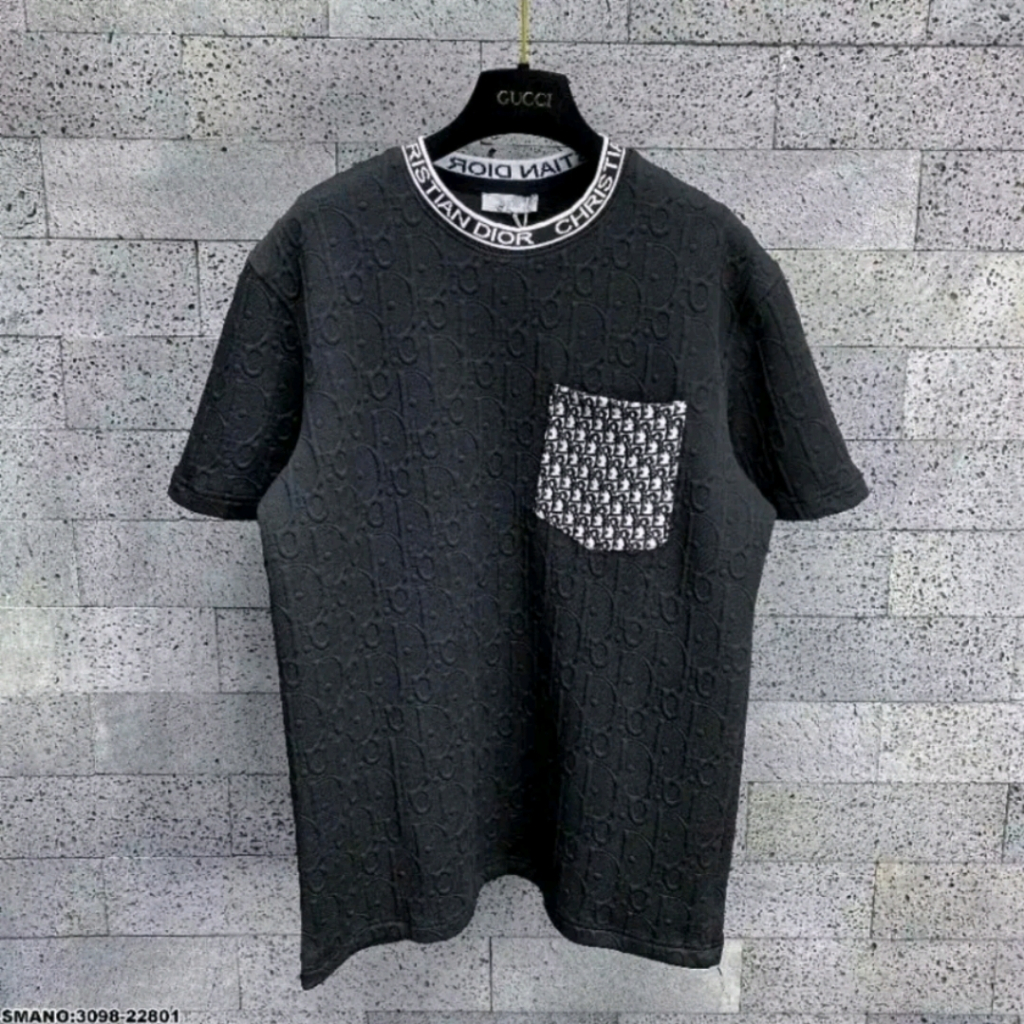 Áo thun nam nữ Dio.r vải cotton vân nổi logo thêu gấu cao cấp - Áo phông nam nữ Dio.r vân nổi thêu gấu