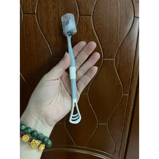 2 cây bàn chảy đánh răng moshi thái lăn