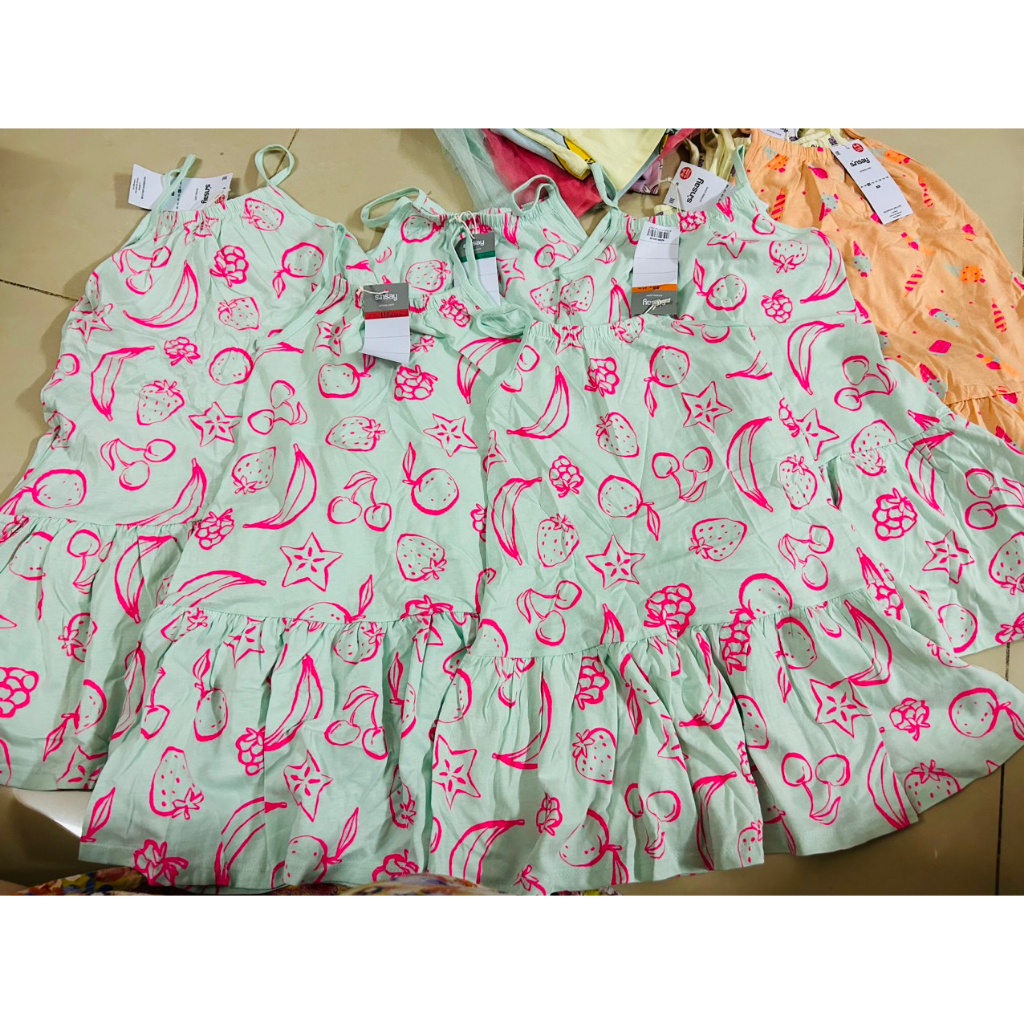 Váy 2 dây cotton hãng Sinsay cho bé gái