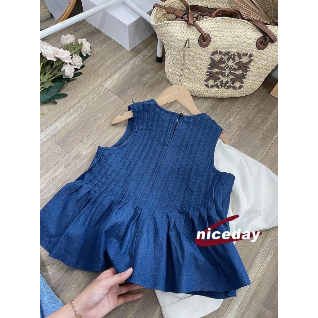 Set Bộ Nữ Mùa Hè, Bộ Áo Nữ Xếp Ly Chất Denim Xanh Mix Quần Short Lưng Cao Trắng Đi Biển, Dạo Phố Đều Hợp.