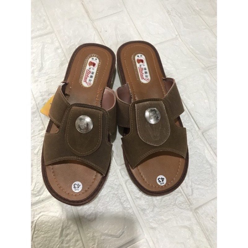 Dép con gà, size 38 đến 43, form này nhỏ tăng size, may chỉ miễn phí dép.