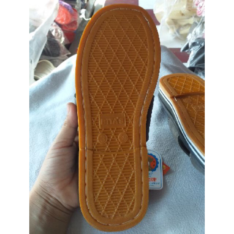 Dép con gà, size 38 đến 43, form này nhỏ tăng size, may chỉ miễn phí dép.