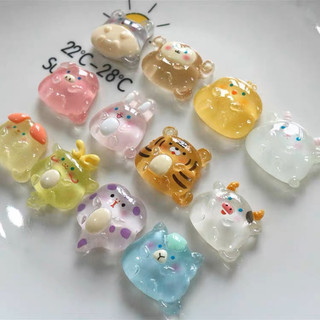 (Mua từ 3sp để được giá tốt) Charm 3D nổi mẫu 12 con giáp ( loại trong )