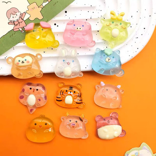 (Mua từ 3sp để được giá tốt) Charm 3D nổi mẫu 12 con giáp ( loại trong )