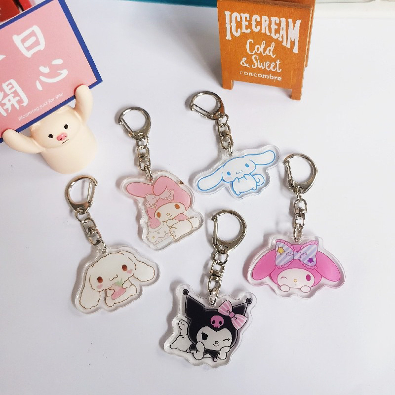 Móc khoá Sanrio treo hộp bút