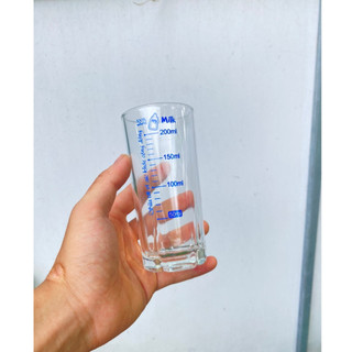 Cốc pha sữa chia vạch thủy tinh 250ml Lotus Glass