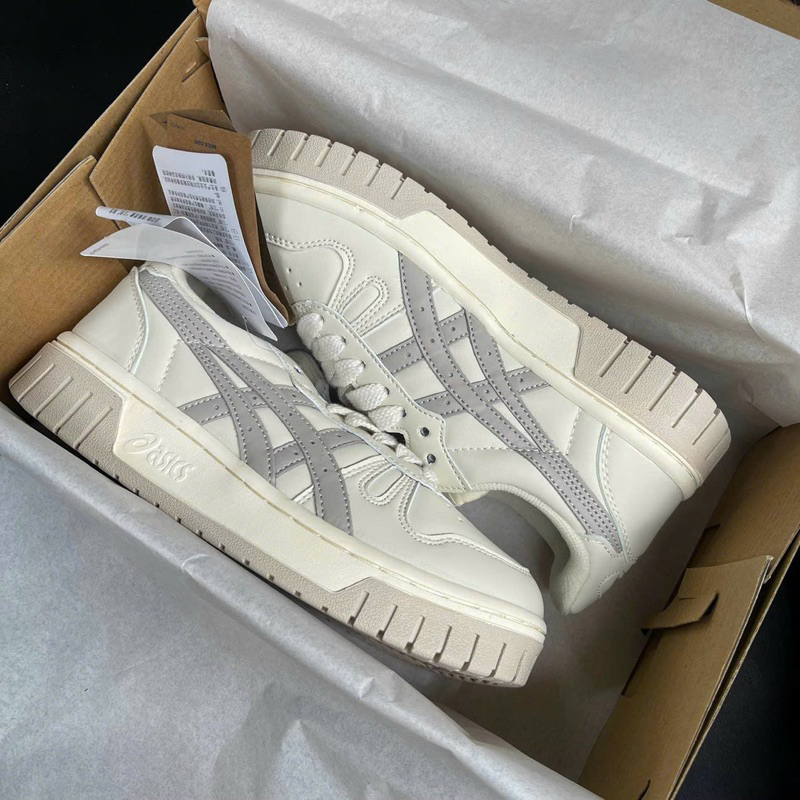 Giày ASICS trắng xám, Giày asics court az kem xám ảnh thật tự chụp