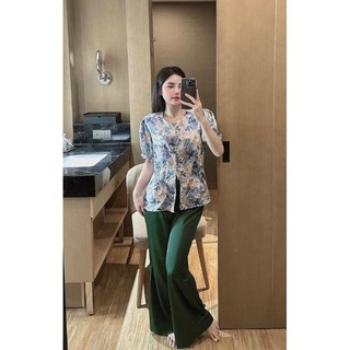 Bà ba Dịu dàng áo gấm quần Lụa