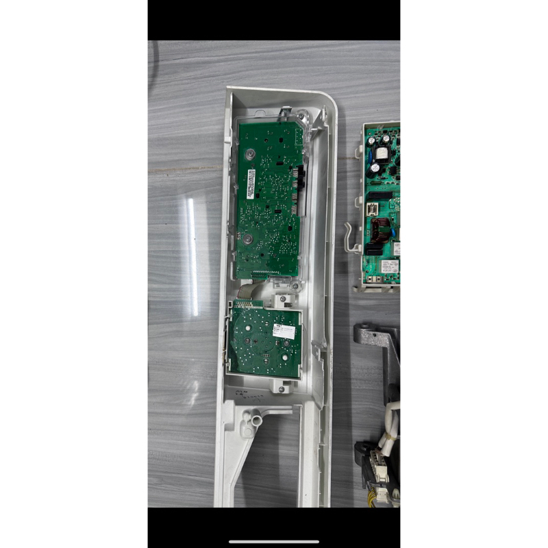 Bo mạch hiển thị máy giặt electrolux dùng chung nhiều mã ewf10932, 10932S , 12732 ,12832, 12932.