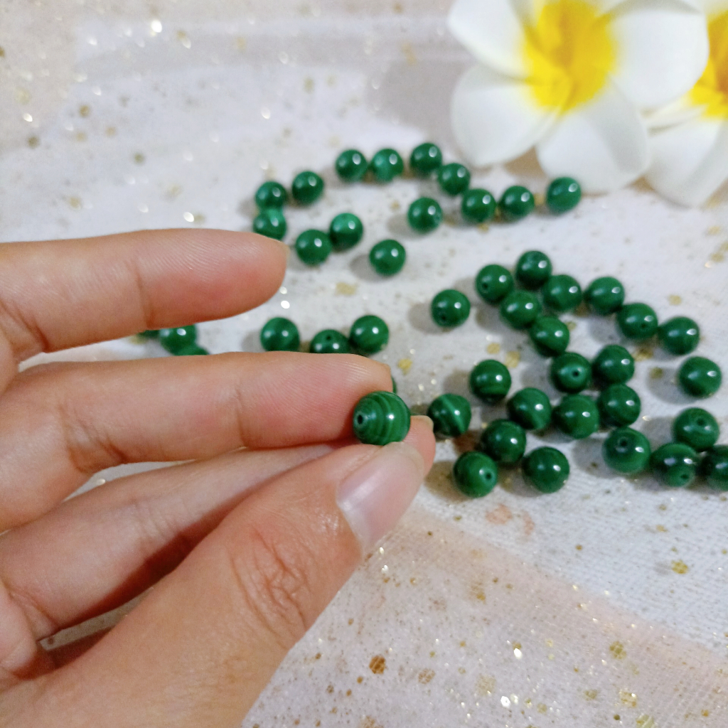 Hạt xỏ vòng đá malachite