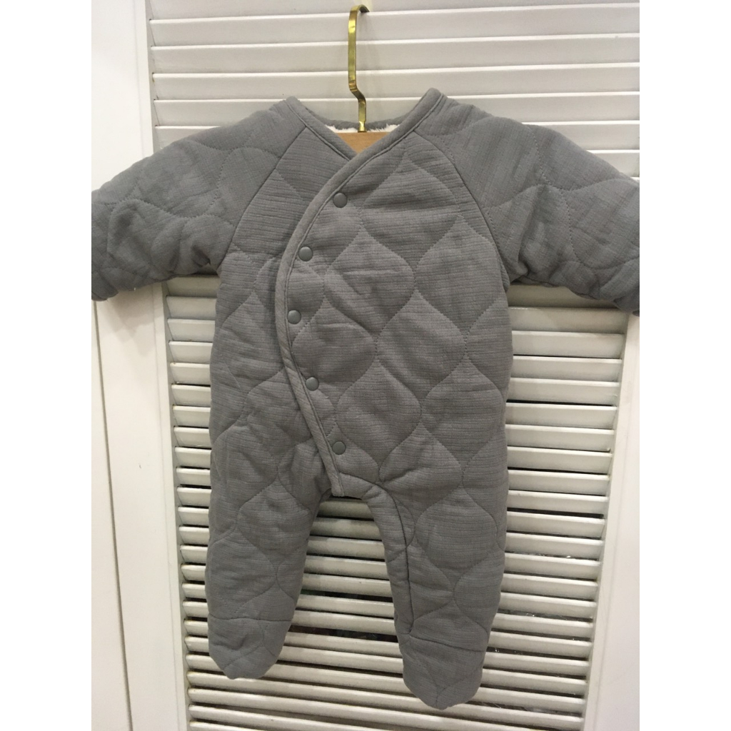 BODY phao màu xám có lót lông cừu bên trong dành cho bé 0 - 6 tháng