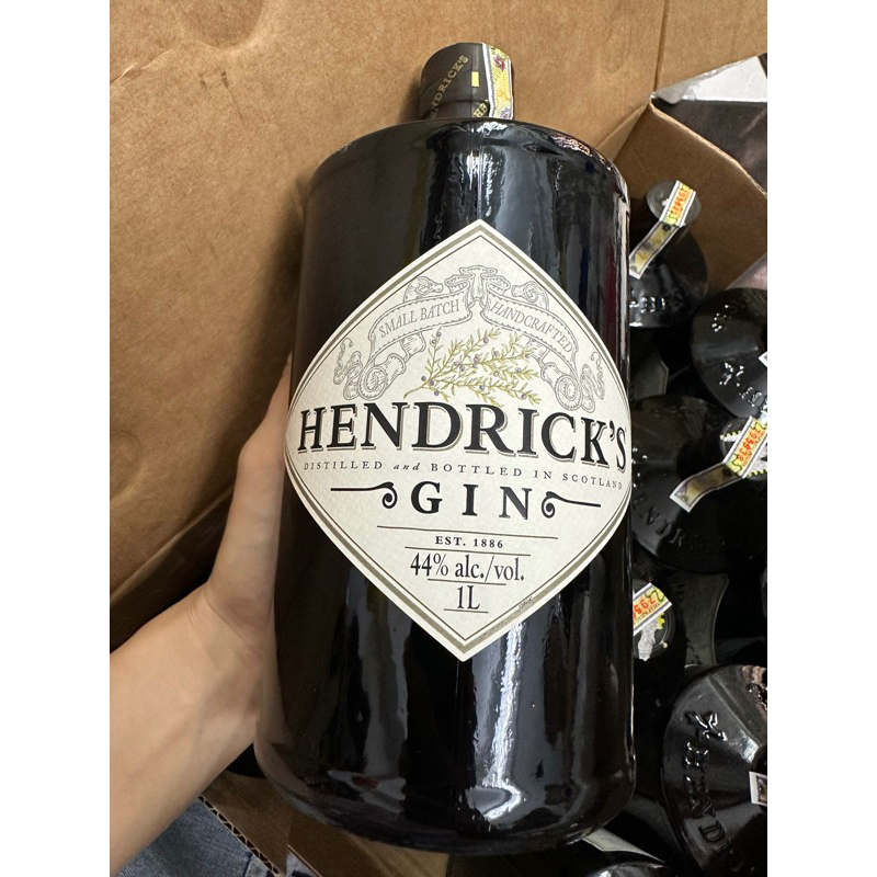 GIN HENDRICK’S 1000ml (Nguyên Liệu Pha Chế )