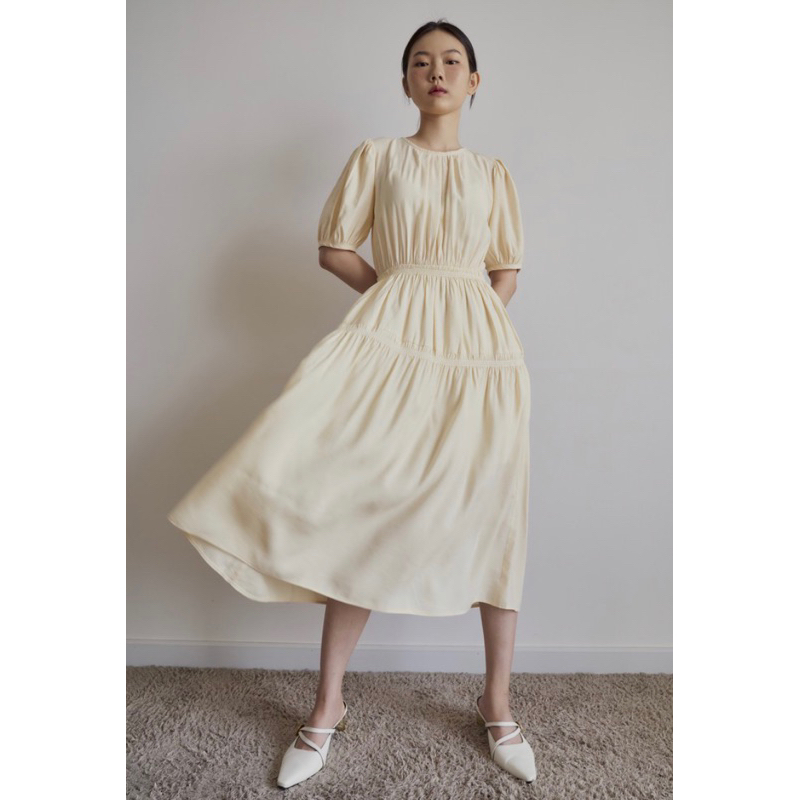 Váy kem sz M chun eo Happyzoo