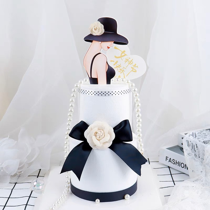 Trang trí chuỗi ngoc trai trắng