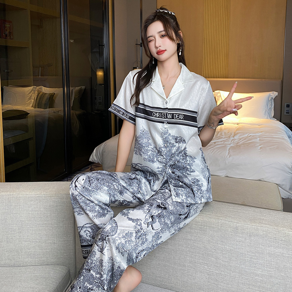 Đồ bộ mặc nhà pijama lụa tay ngắn quần dài hoạ tiết, mềm mịn, TMshop