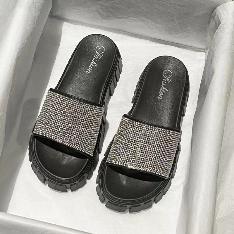 Dép Đế Dày Đính Đá Thời Trang Mùa Hè Dễ Phối Đồ Dành Cho Nữ