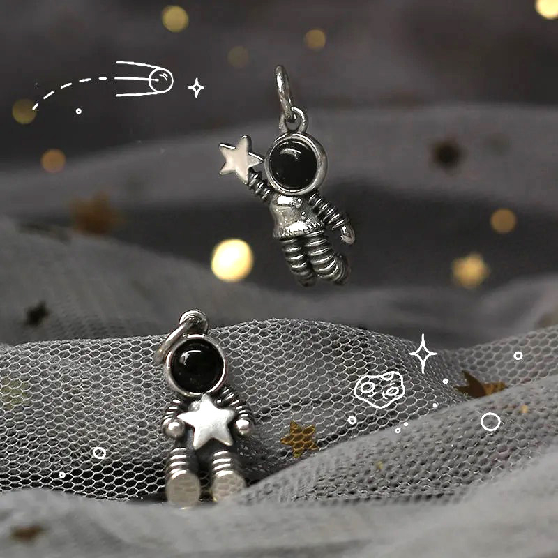 Vòng Cổ Phi Hành Gia cute ULA Shop Vòng cổ đôi Unisex Astronaut Necklace phong cách Hip Hop Hàn Quốc CVC4