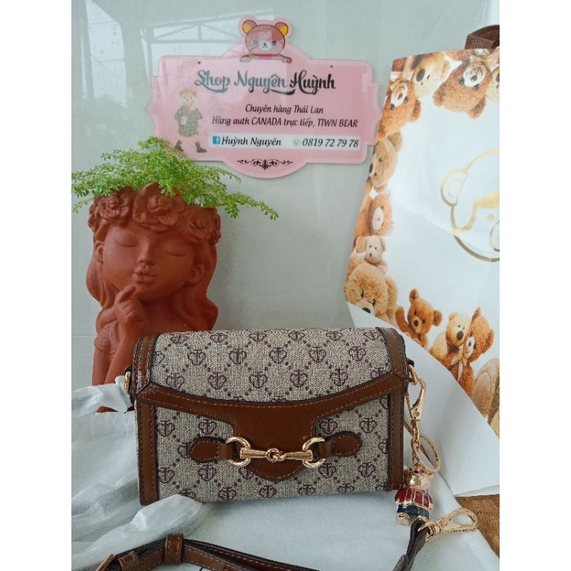 Sẵn hàng túi đeo chéo bì thư ttwn bear