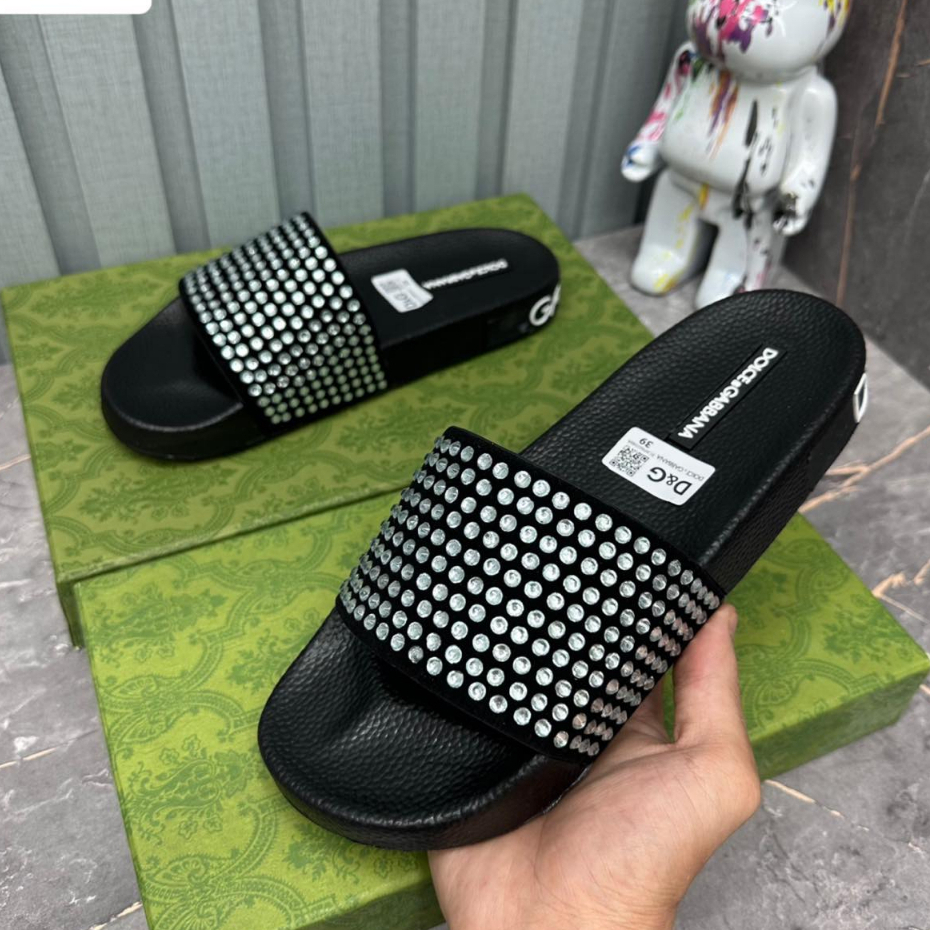 Dép nam DG đính Full đá quai ngang, Dép nam thời trang quai ngang phong cách giới trẻ Hot Nhất 2023