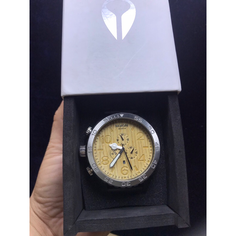 ⌚️Đồng hồ Sĩ Nam hiệu Nixon, thương hiệu Mỹ🇺🇸. Full hộp sổ. Hàng đã qua sử dụng