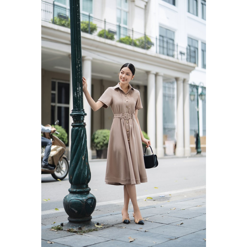 Đầm sơ mi nữ SPEARL xếp ly thiết kế váy mềm mịn chất vải trượt hàn - 23LF3B6896109