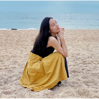 Đầm ba lỗ dài