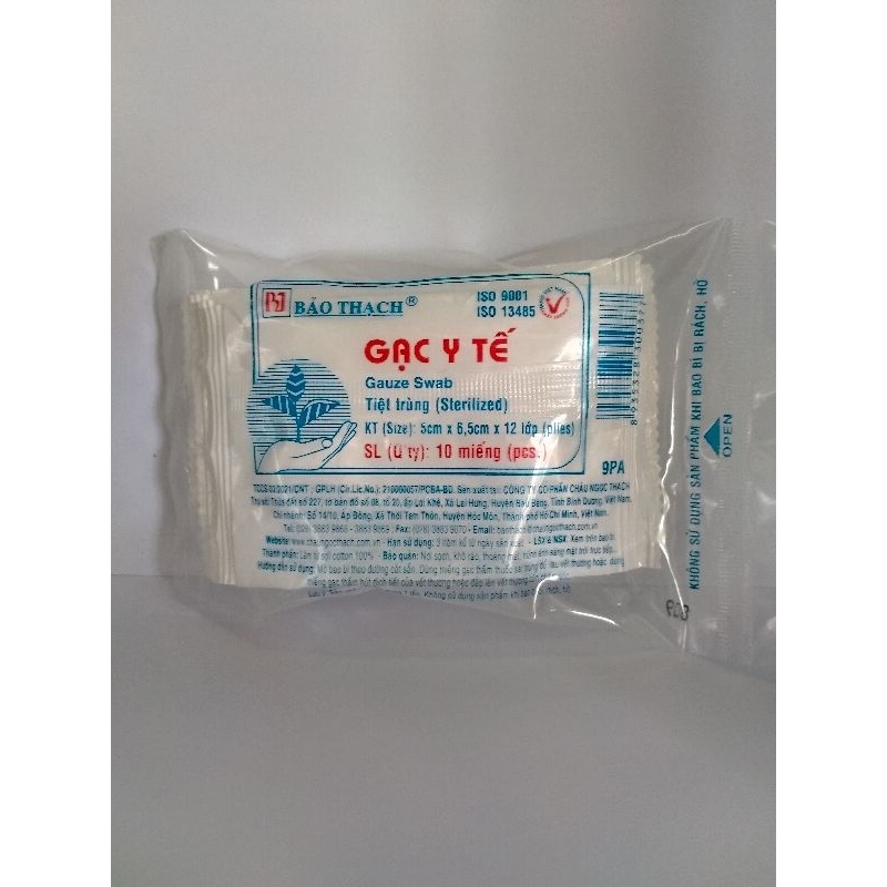 Bông, băng, gạc, cồn sát trùng, băng keo xé....