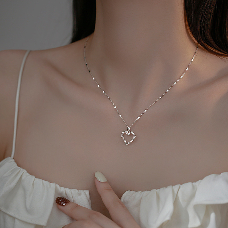 Vòng cổ Mạ Bạc 925 Mặt Hình Trái Tim Đính Đá Pha Lê Thời Trang Cho Nữ