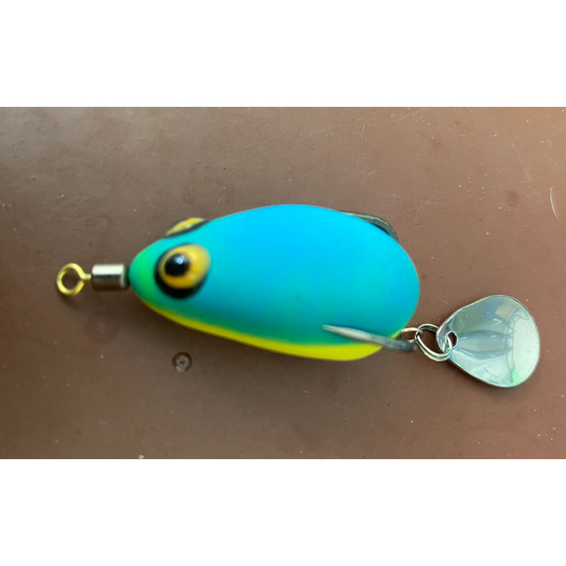 Nhái hơi F35 lưỡi BKK