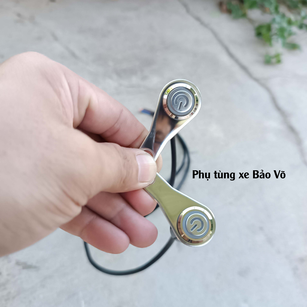 Công tắc led on off , passing kèm pát