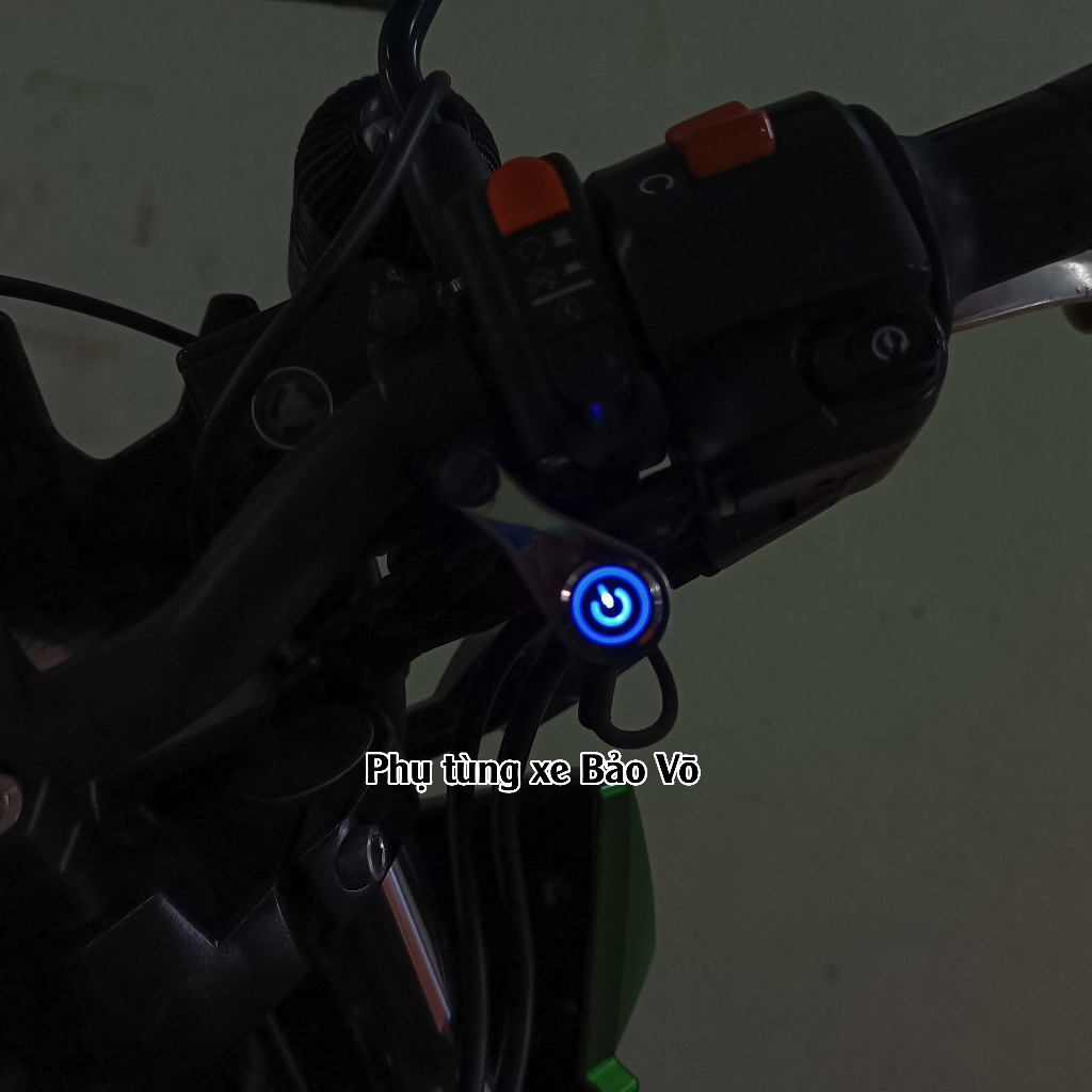 Công tắc led on off , passing kèm pát