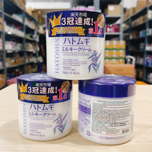 Kem Dưỡng Hatomugi Chiết Xuất Ý Dĩ Làm Sáng Da 300g