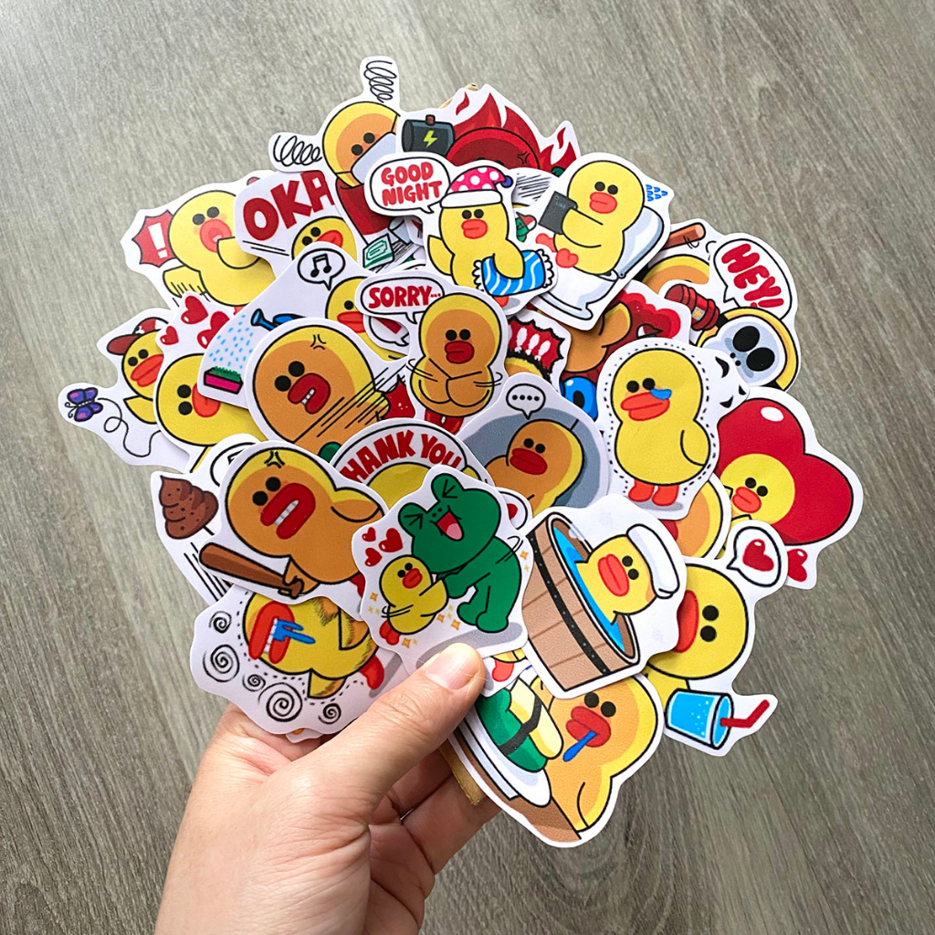 Sticker Vịt Vàng SALLY chống nước dán trang trí nón bảo hiểm, xe, đàn guitar, laptop
