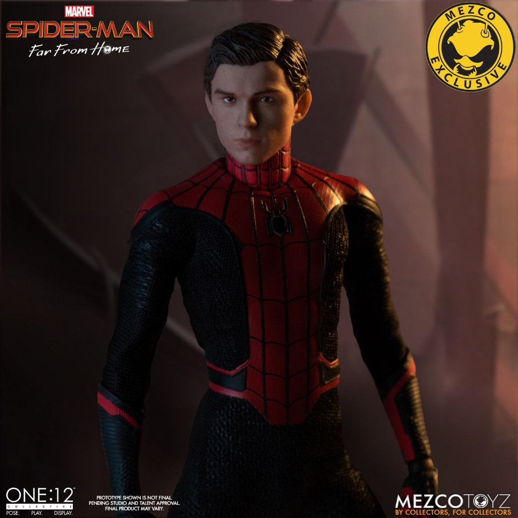 Mô hình MEZCO Spiderman Upgraded Suit