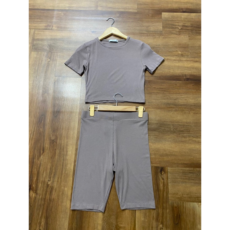 Set áo thun kèm quần biker chất thun gân