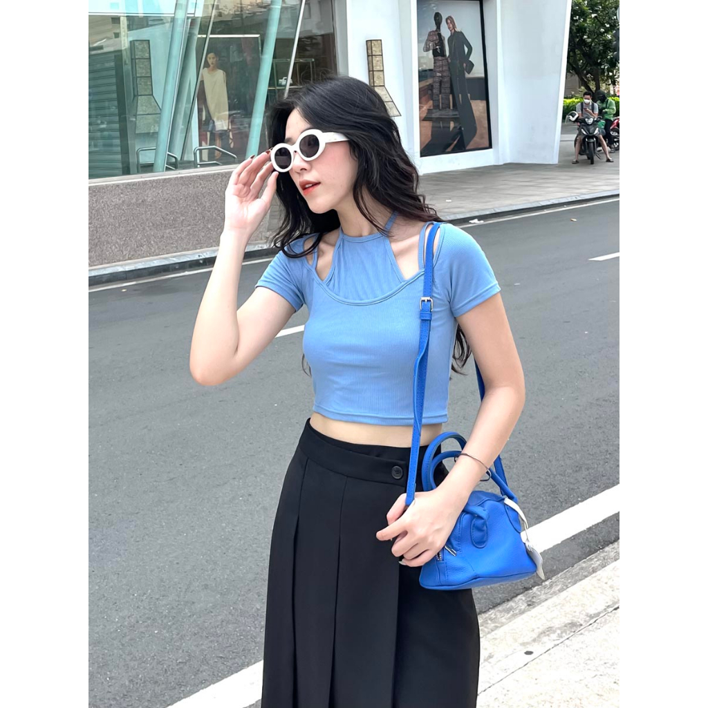 Áo thun croptop tay ngắn cutout vai thời trang GAGO màu xanh dương GA4405