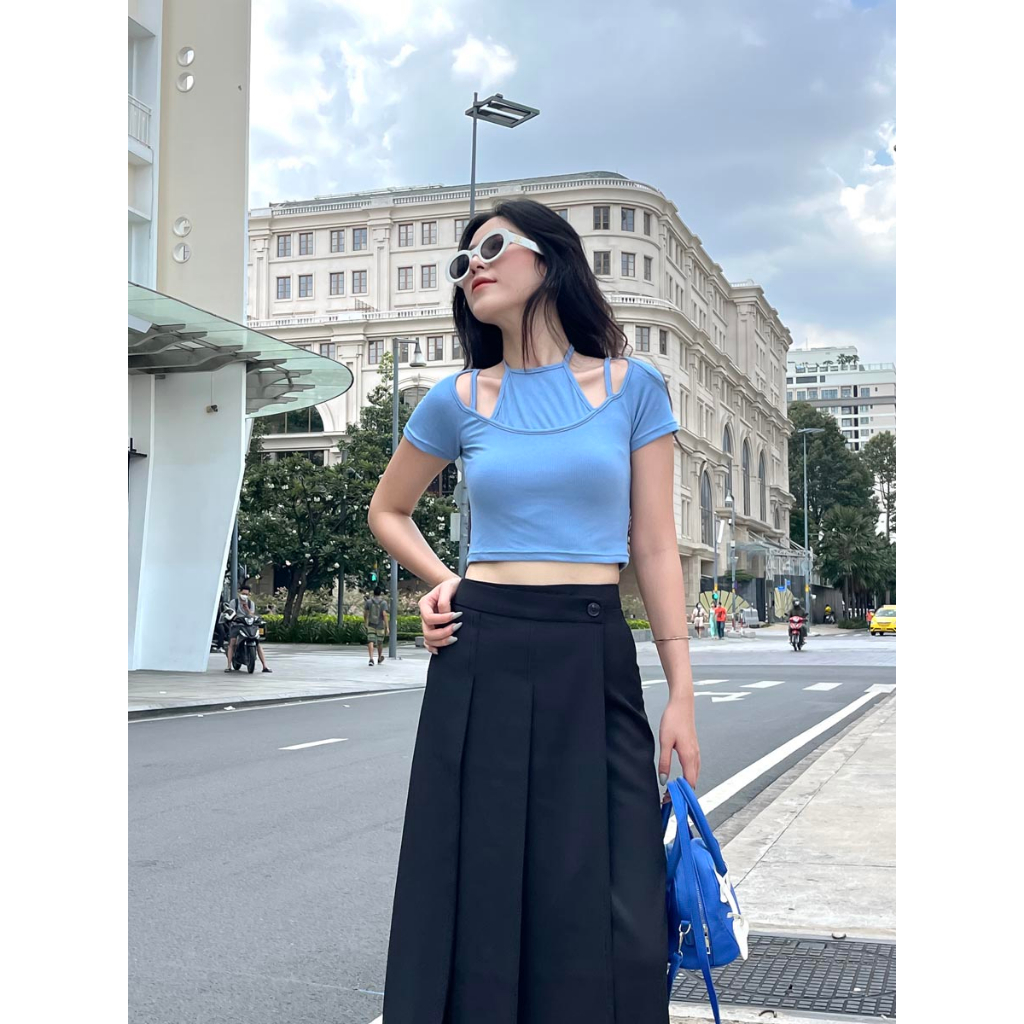 Áo thun croptop tay ngắn cutout vai thời trang GAGO màu xanh dương GA4405