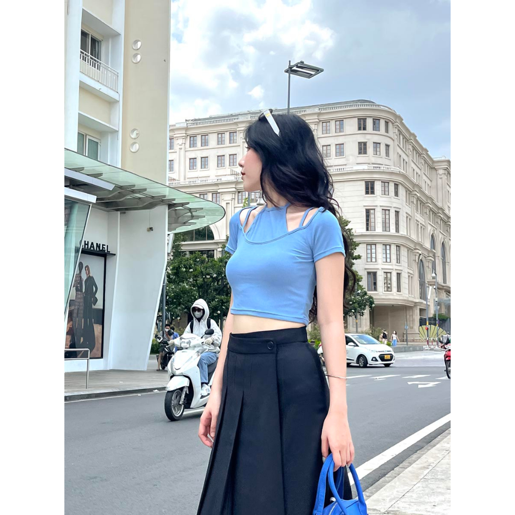Áo thun croptop tay ngắn cutout vai thời trang GAGO màu xanh dương GA4405
