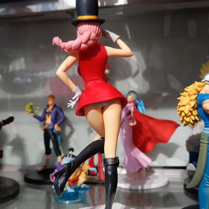 Mô hình One Piece - Công chúa Rebecca chính hãng 30cm