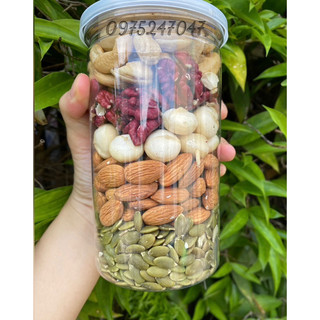 Hạt dinh dưỡng mix 5 loại, 3 loại hạt macca, hạt điều, óc chó, hạt bí, hạt hạnh nhân hộp 500gr