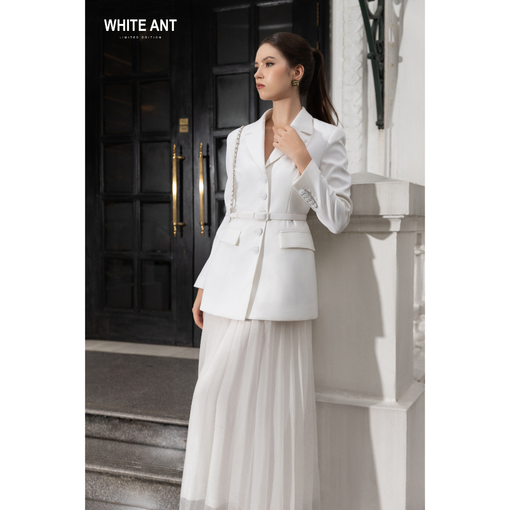 Áo Blazer Tay Dài Một Hàng Cúc Và Chân Váy Dập Ly Nữ White Ant Hàng Thiết Kế Cao Cấp