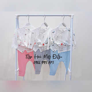 Bộ dài tay Avaler cài lệch sơ sinh vải sợi tre cho bé