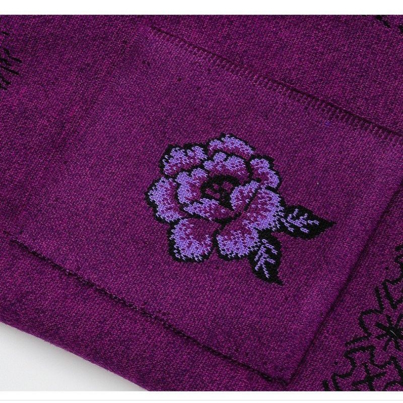 Áo len cổ tròn trung niên cài cúc Quảng Châu