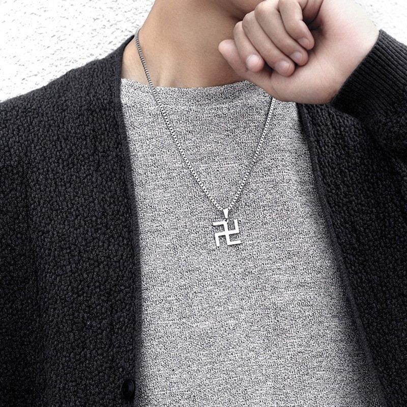 Dây chuyền nam kèm mặt chữ vạn inox thép không gỉ- DCQCM02