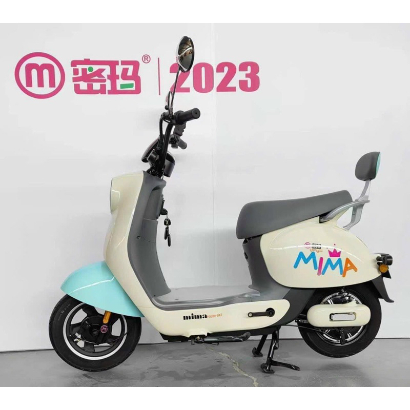 Xe điện sẵn hàng kèm pin.