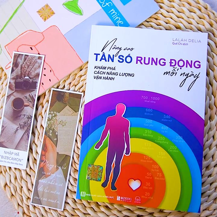 Sách Nâng Cao Tần Số Rung Động Mỗi Ngày: Khám Phá Cách Năng Lượng Vận Hành