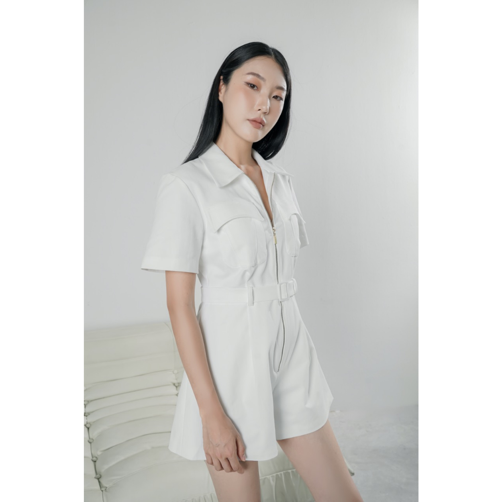 Jumpsuit Onetone dáng ngắn cổ sơ mi phối khóa Lani